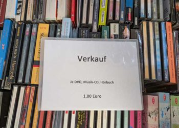 Medien-Flohmarkt: Alles muß raus!
