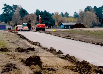 Einladung vom Fliegerklub: Feierliche Eröffnung der neuen Bahn am 24. Mai