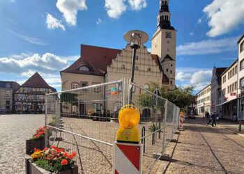 Umgestaltung startet: Neue Verkehrsführung am Rathausplatz