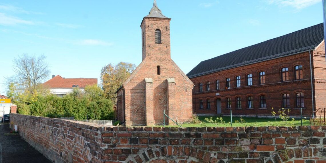 Kräuterkunde an der Kapelle St. Georg