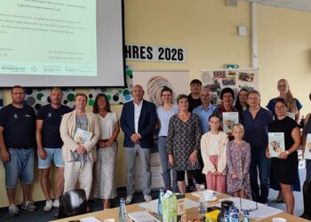 Neun Vereine und Initiativen erhalten 20.000 Euro für neue Demokratieprojekte im Altmarkkreis