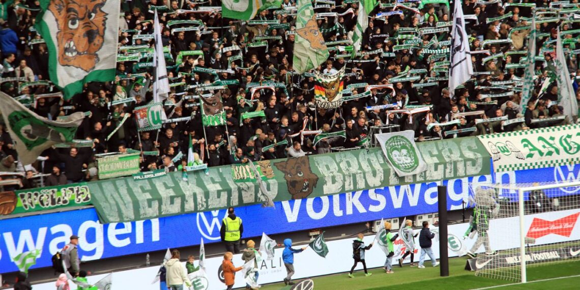 Wolfsburg entscheidet das Absteiger-Duell für sich